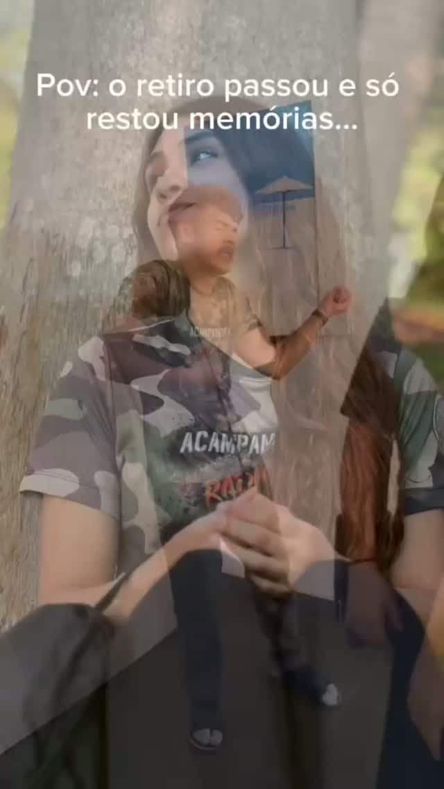 Quem nunca passou pelo EFEITO SAUDADE 😔

Histórias, lembranças, amigos, família... não caberiam palavras para expressar